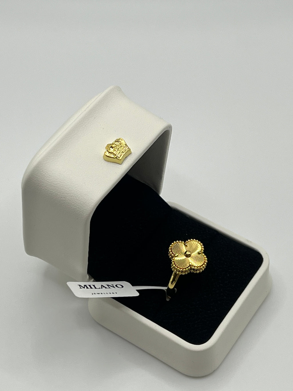Anillo Trébol - Oro 18K sobre Acero Inoxidable Acabado Glossy