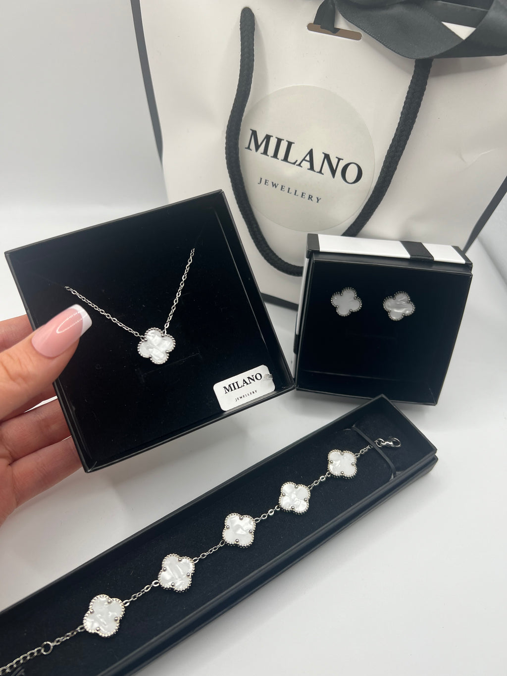 Conjunto Cleef