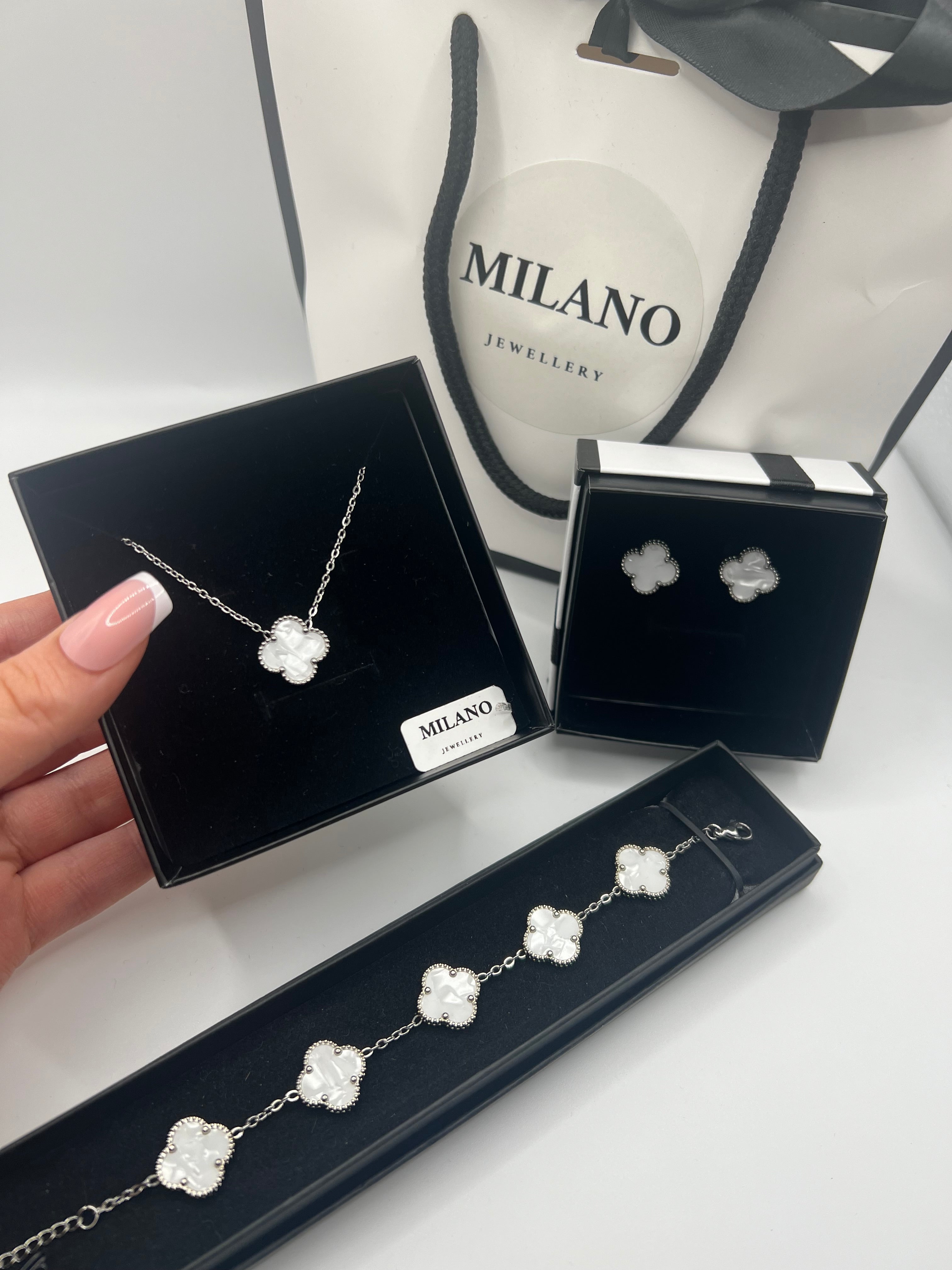 Conjunto Cleef