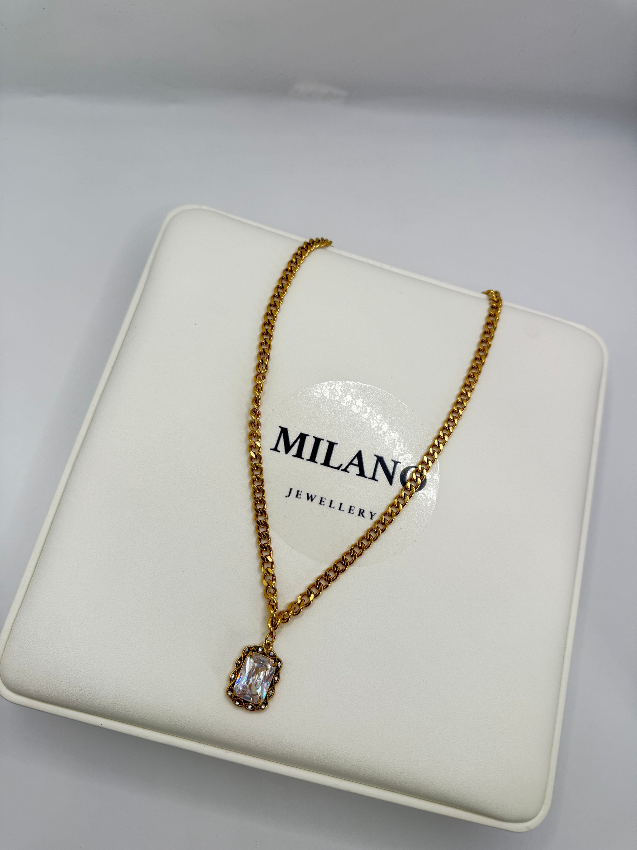 Collar Elegante ✨